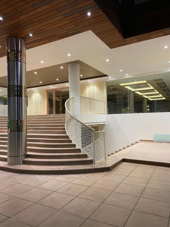 Acco Grand Hotel 勒克瑙 外观 照片