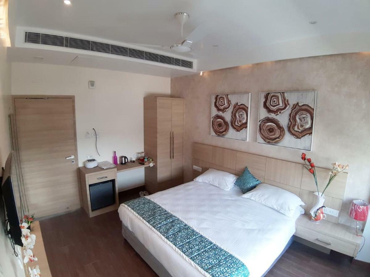 Acco Grand Hotel 勒克瑙 外观 照片